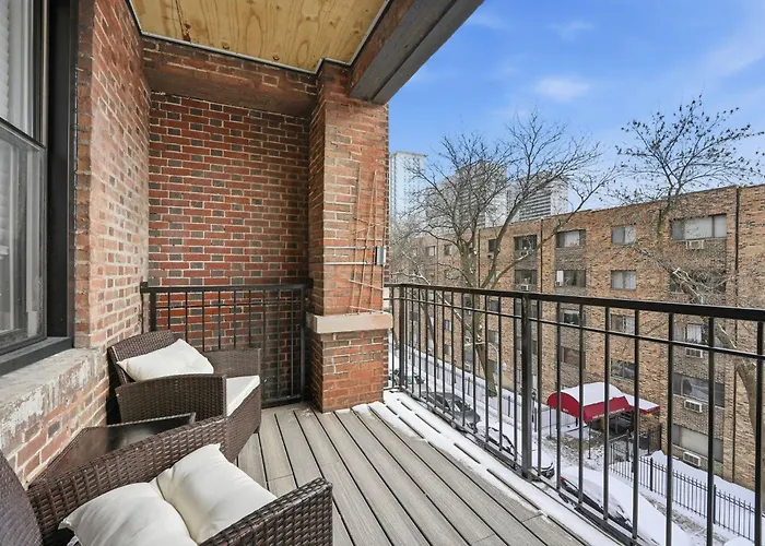 Apartamento Steps From Wrigley Field And Michigan
